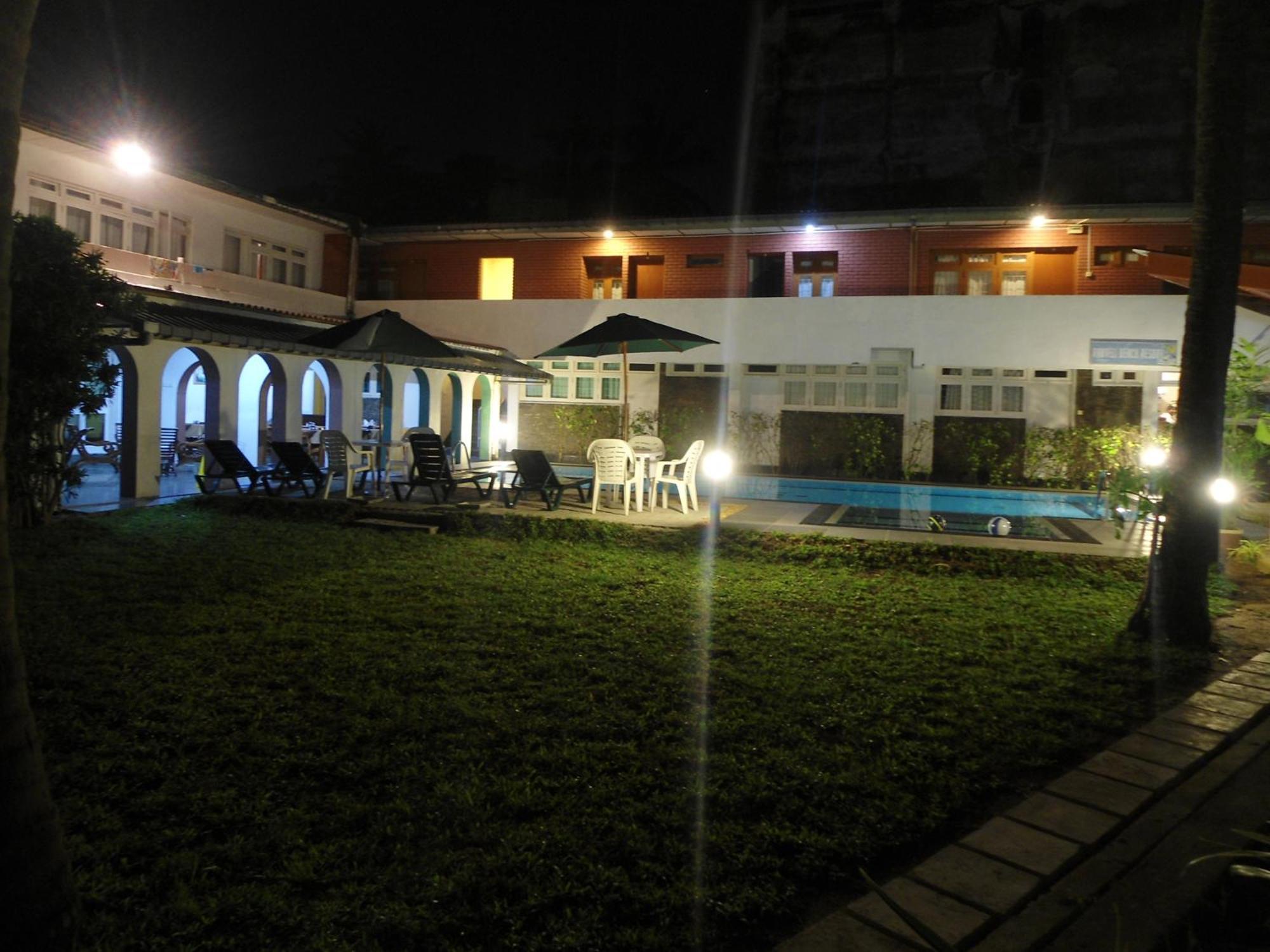 Ranveli Beach Hotel Dehiwala-Mount Lavinia Εξωτερικό φωτογραφία
