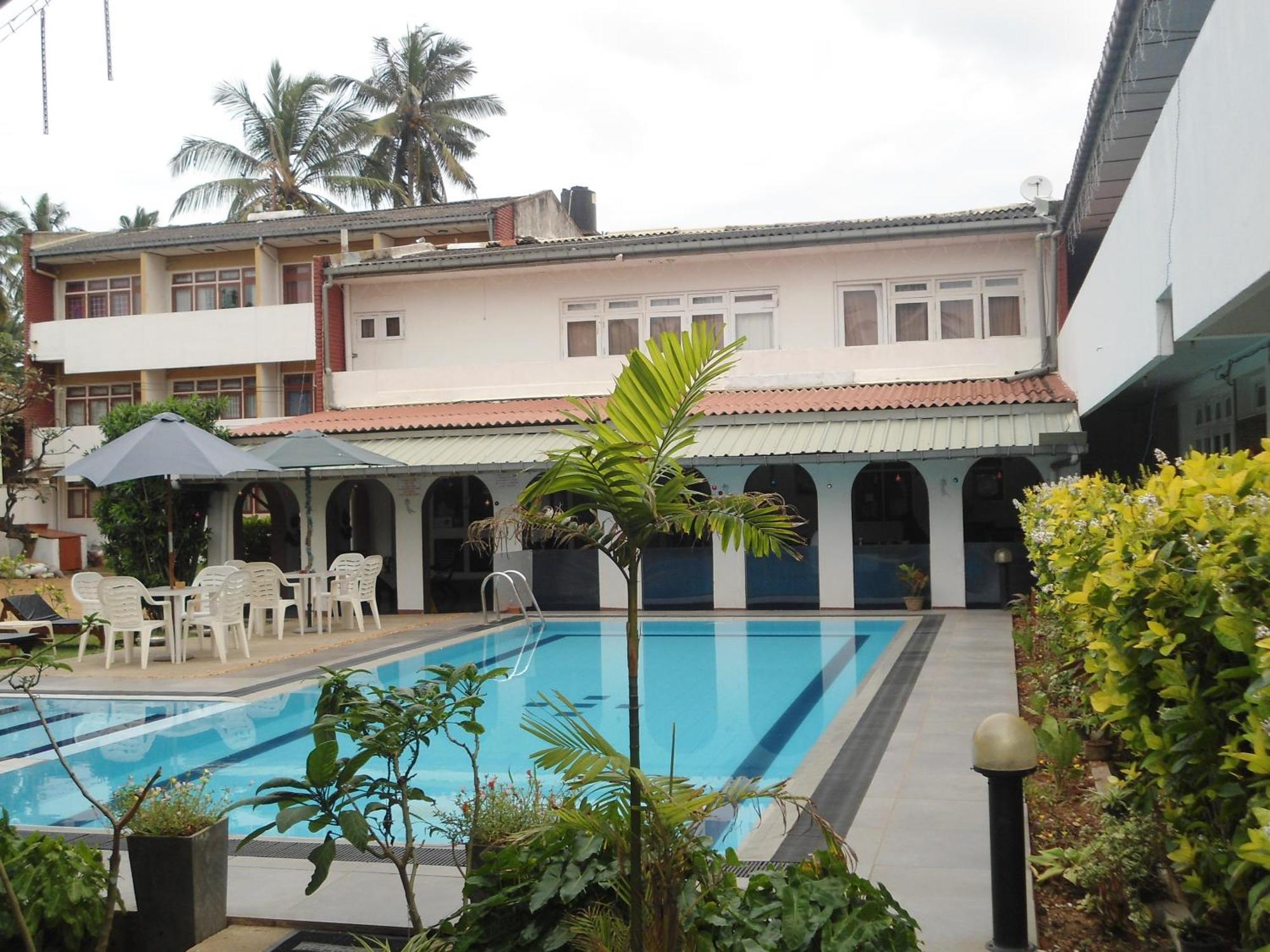 Ranveli Beach Hotel Dehiwala-Mount Lavinia Εξωτερικό φωτογραφία