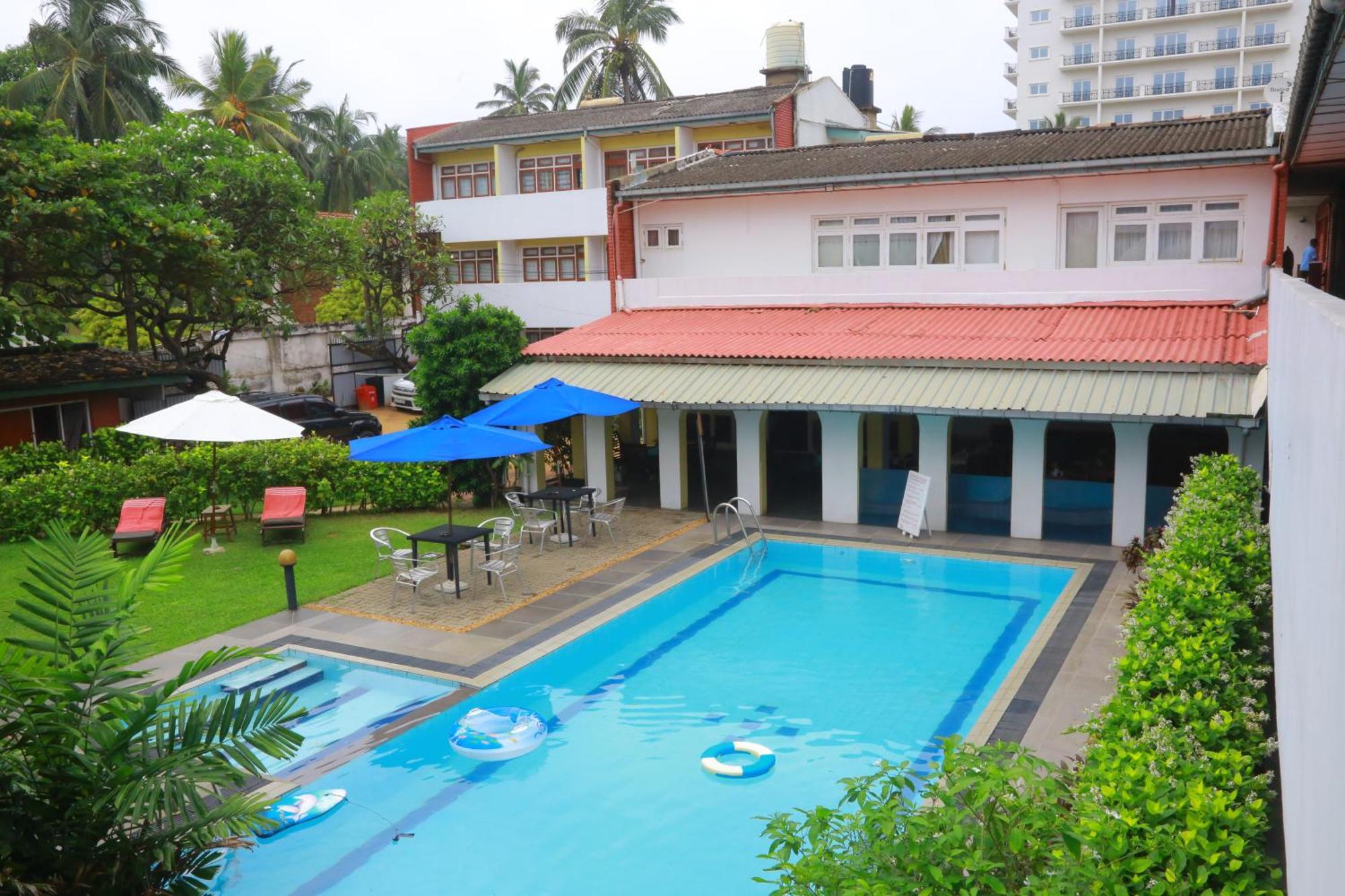 Ranveli Beach Hotel Dehiwala-Mount Lavinia Εξωτερικό φωτογραφία