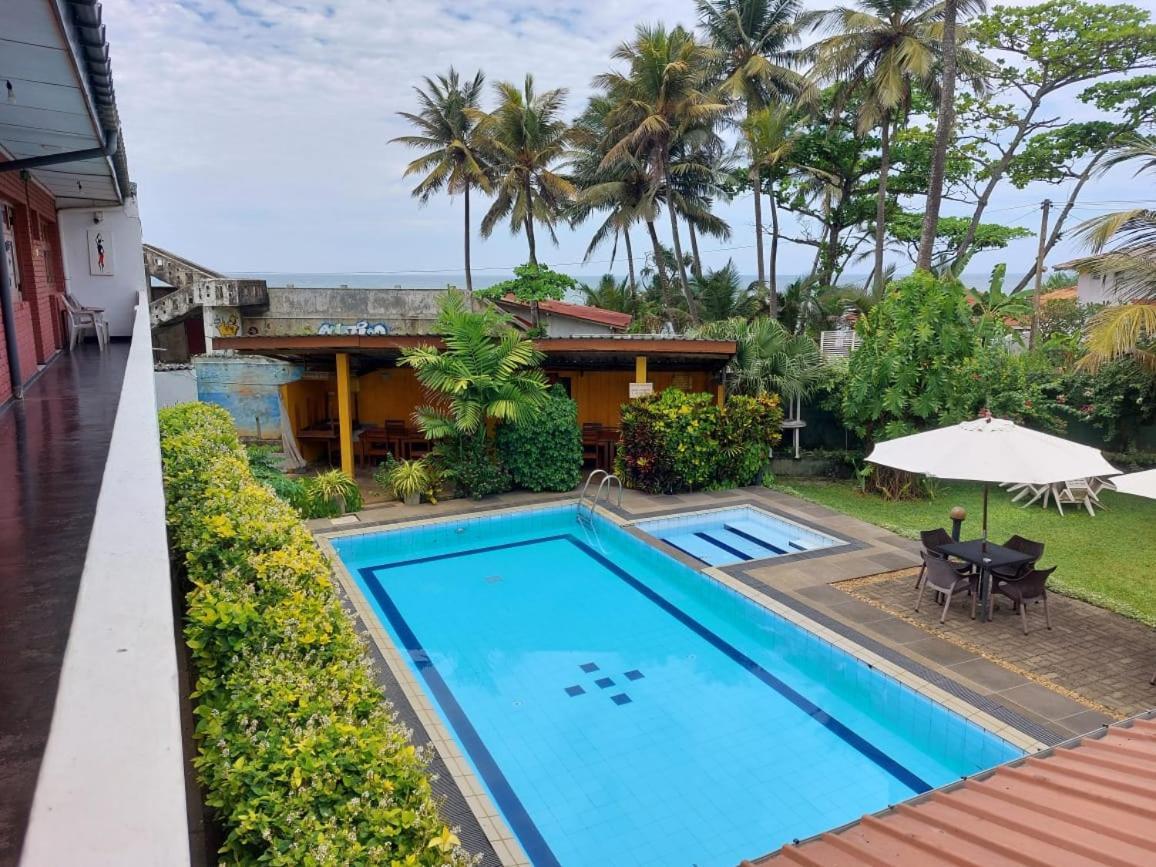 Ranveli Beach Hotel Dehiwala-Mount Lavinia Εξωτερικό φωτογραφία
