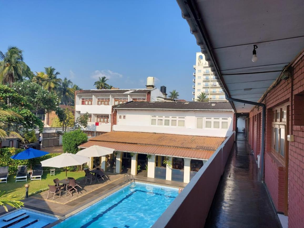 Ranveli Beach Hotel Dehiwala-Mount Lavinia Εξωτερικό φωτογραφία